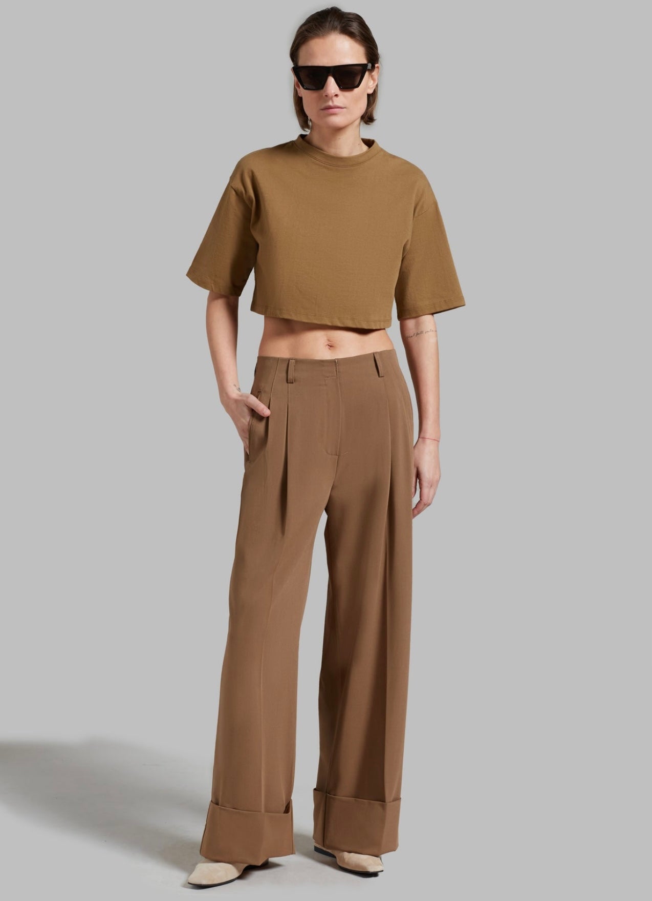 The Frankie Shop - Dax Wide Cuff Trousers – Brown Cream Villa