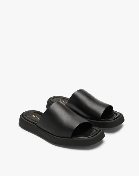 MAGUIRE black slides