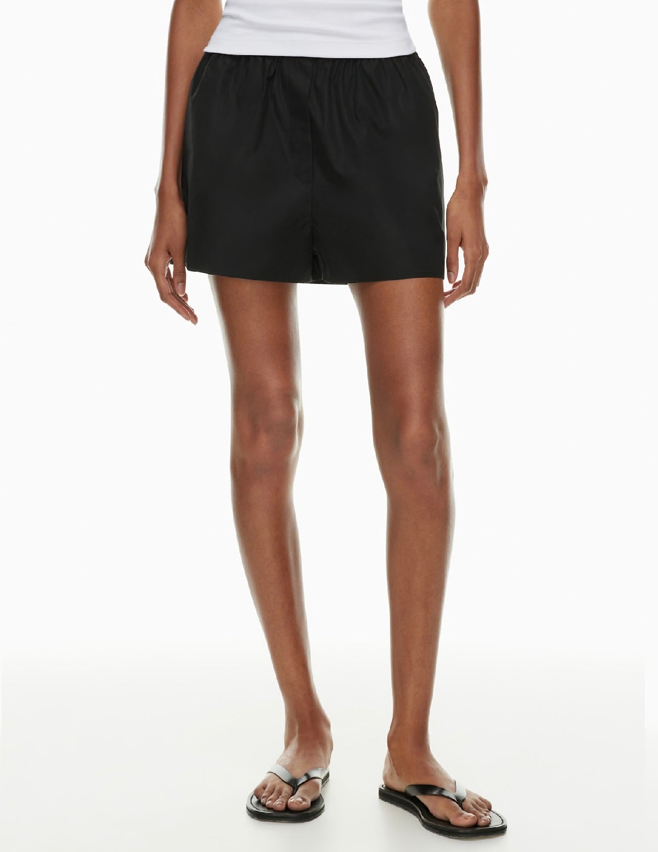 Babaton
Deakins Short