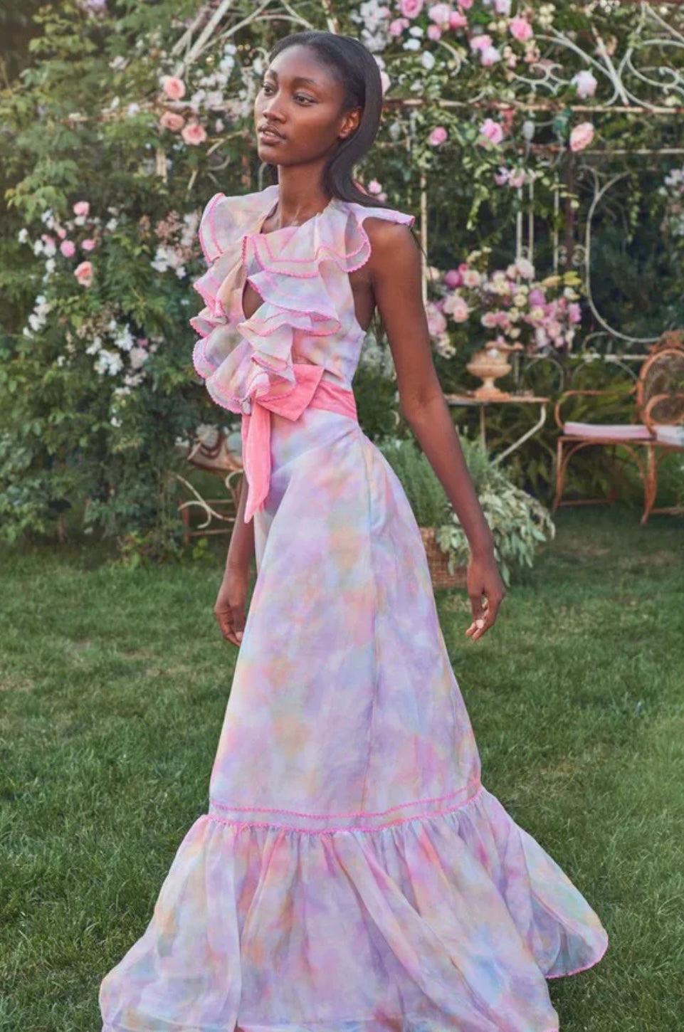 LoveShackFancy - Maris Gown in Fairytale Printed
Color:Fairytale Printed