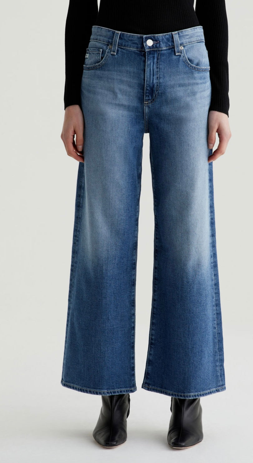 AG Jeans Saige Wide Leg Crop Jeans