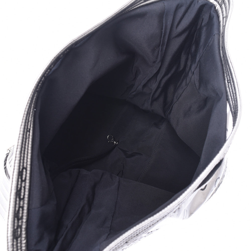 CHANEL messanger bag