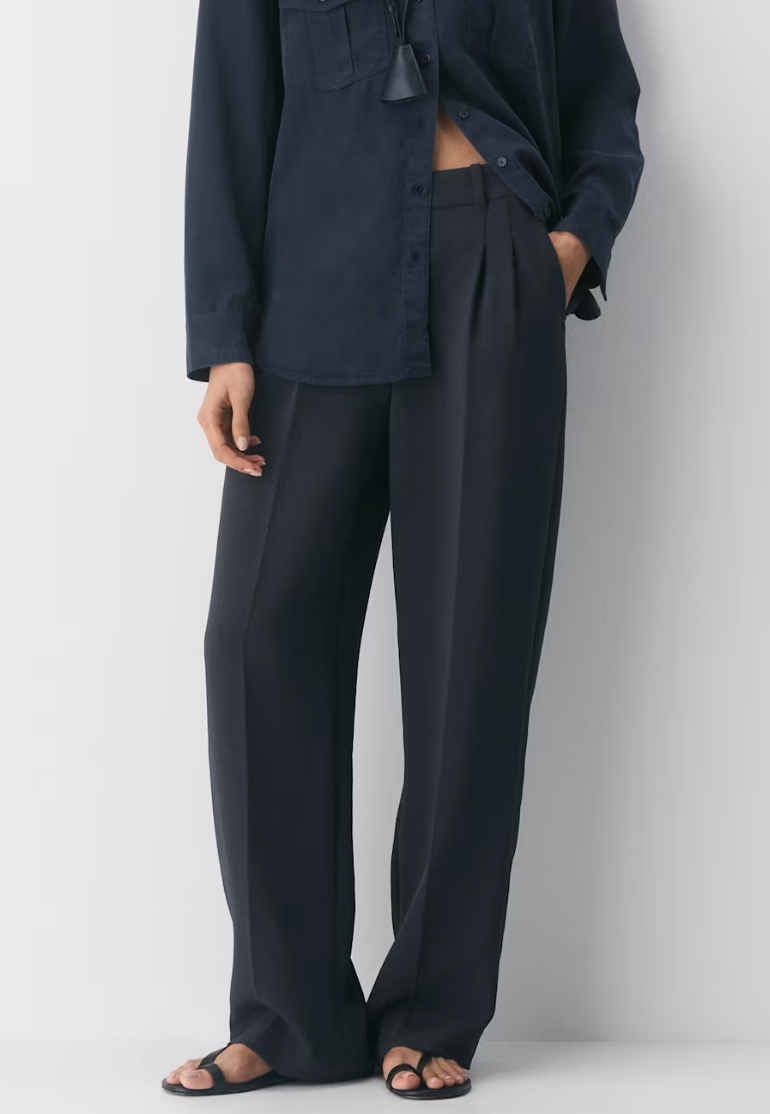 ARITZIA The Effortless Pant