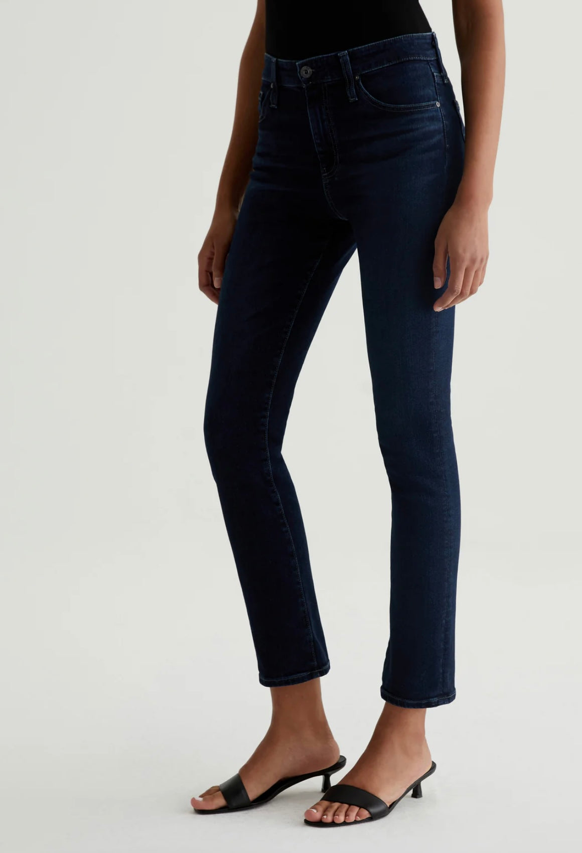 AG - Mari
MID-RISE SLIM STRAIGHT