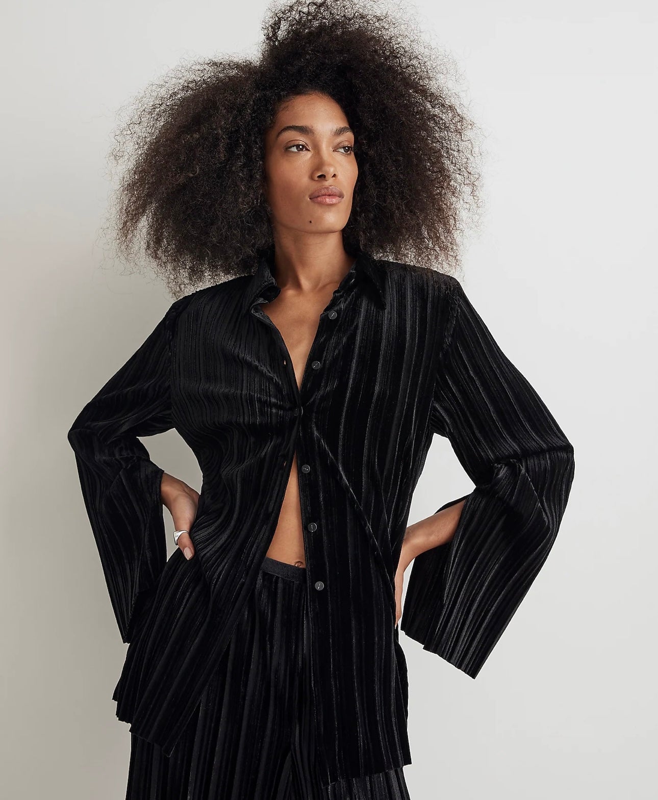 Sabina Musayev Ivri Top