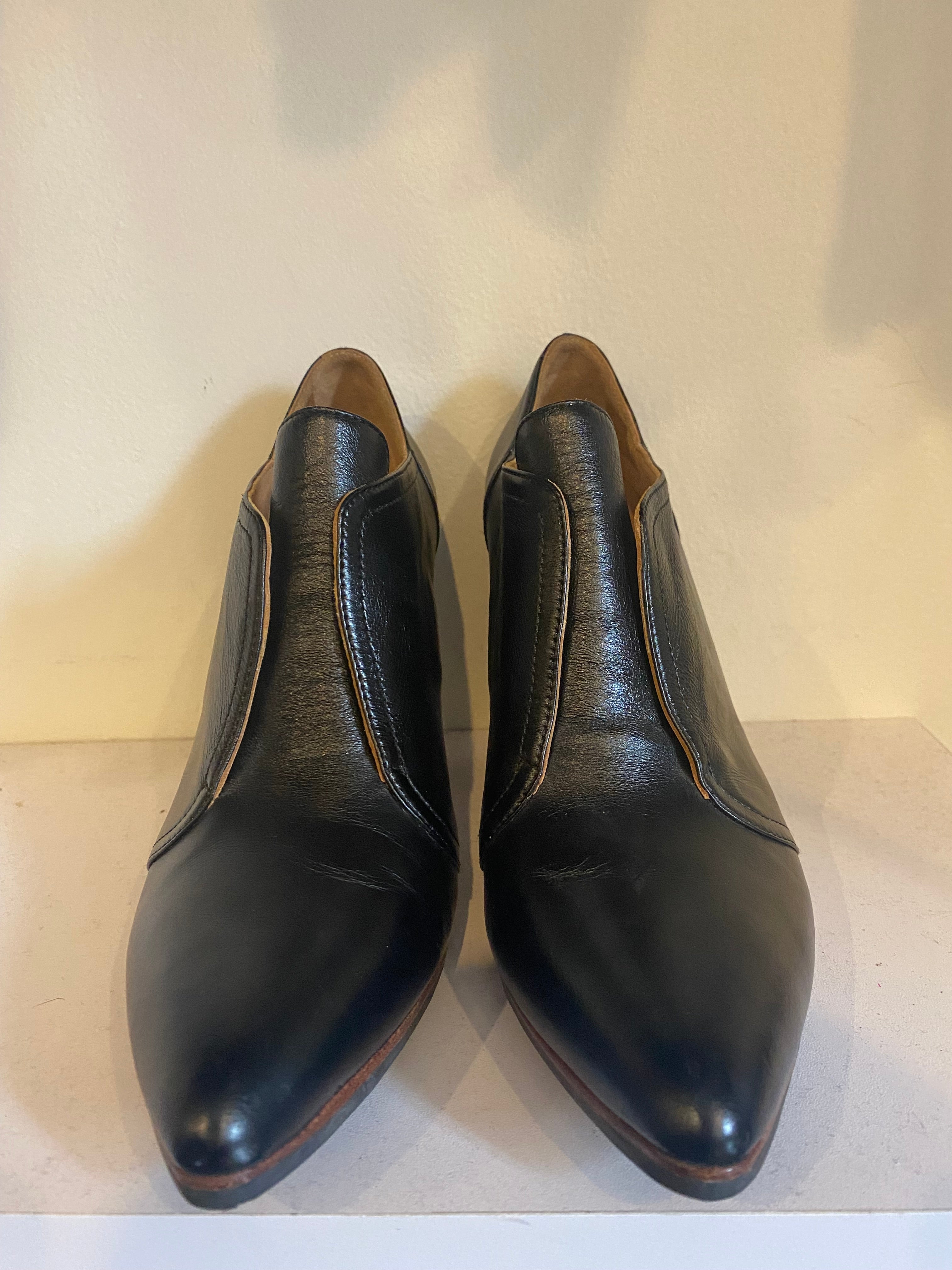 John Fluevog Leather Bootie