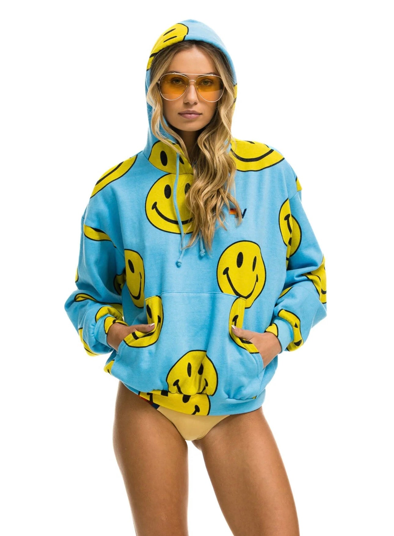 Aviator Nation - SMILEY REPEAT RELAXED PULLOVER HOODIE & SMILEY REPEAT SWEATPANTS - SKY