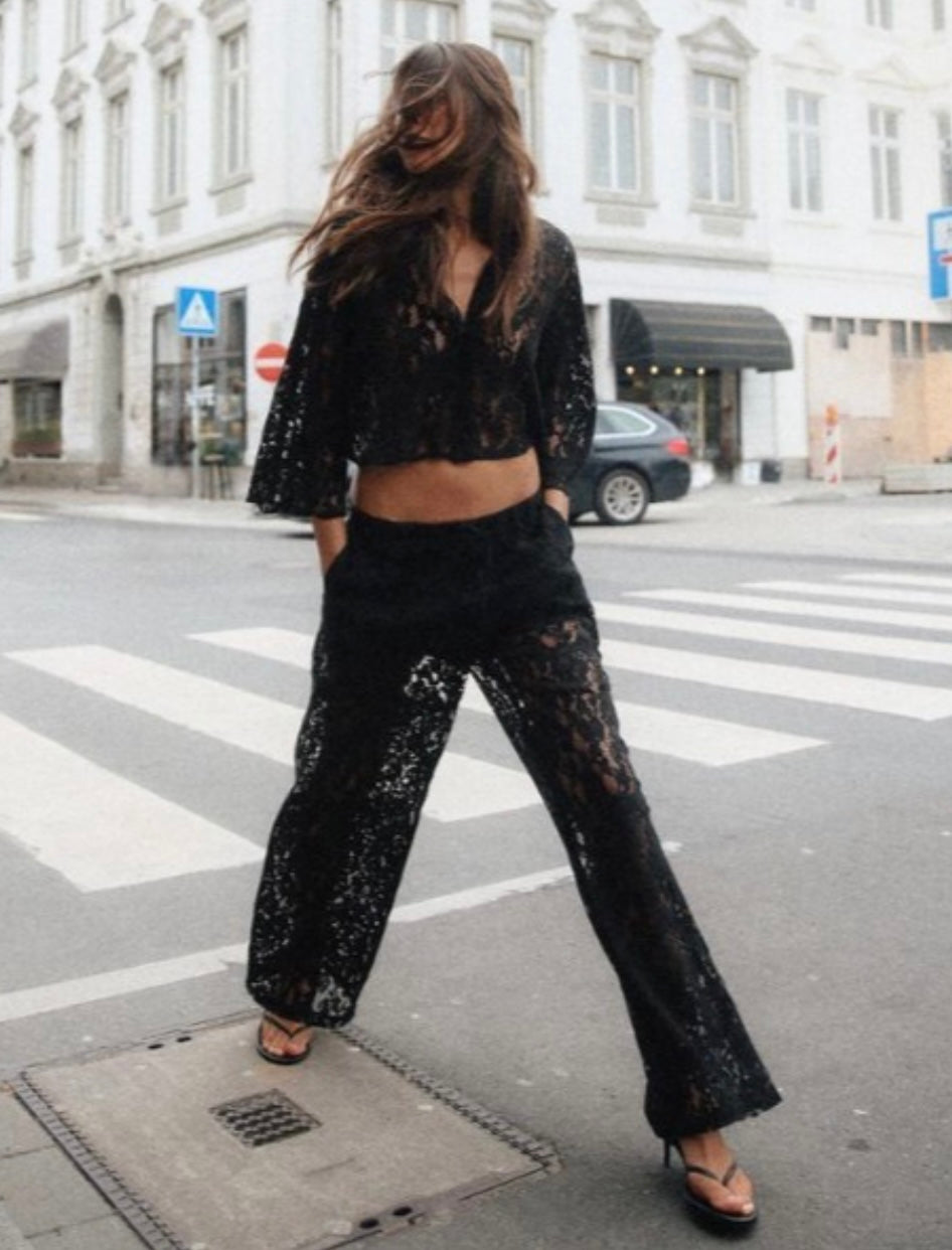 ZARA - STRAIGHT LEG LACE PANTS W/ MATCHING TOP (set)