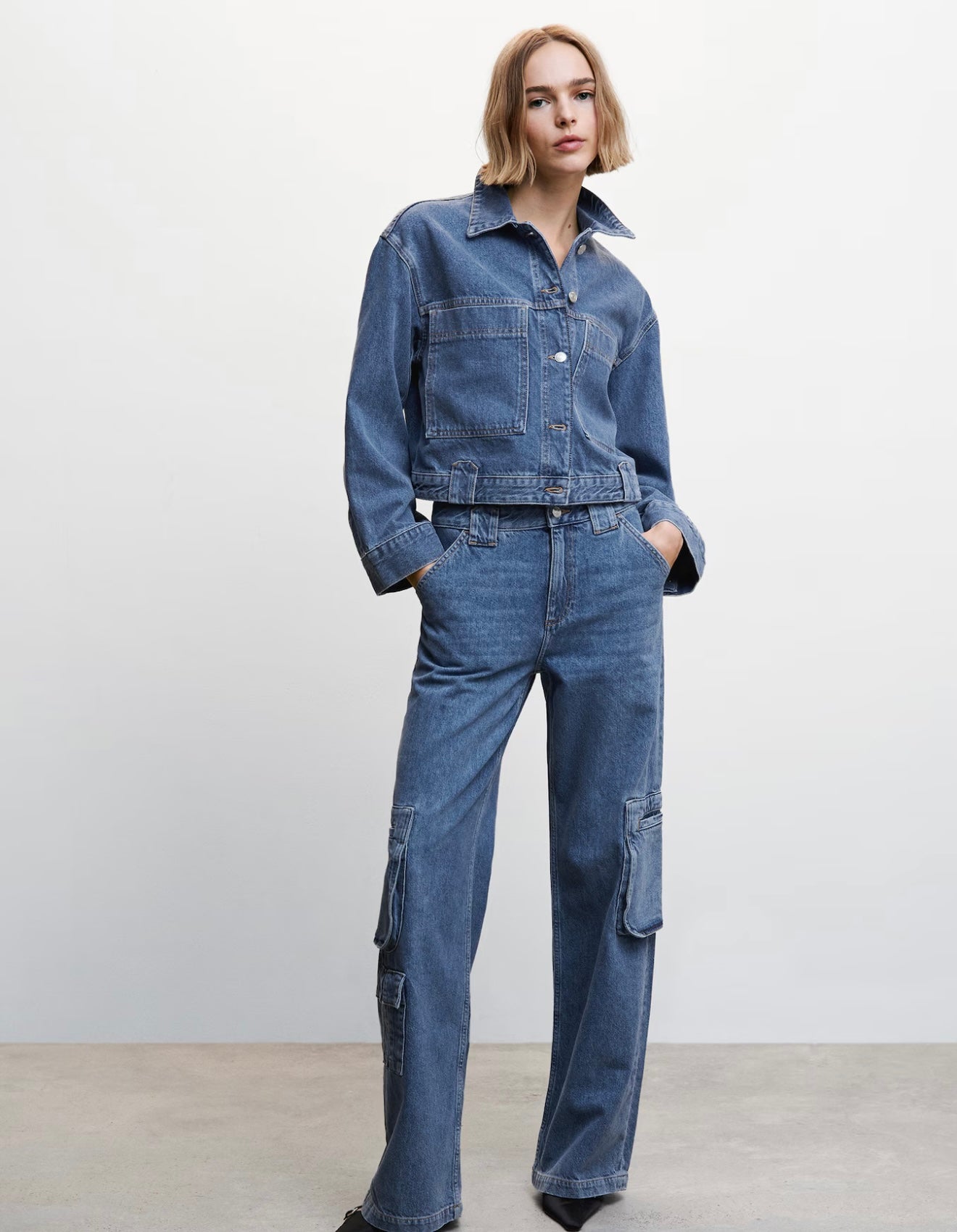 MANGO - MULTI-POCKET CARGO JEANS