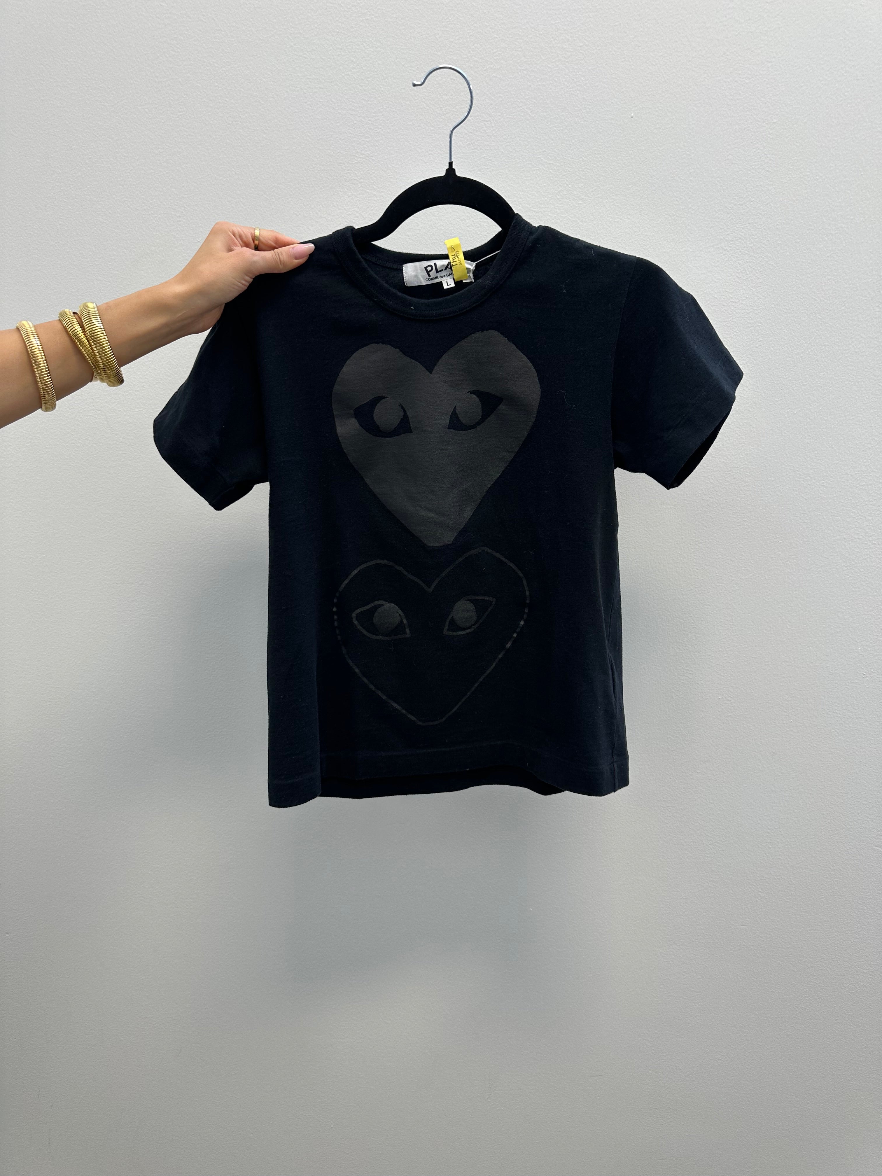 COMMES DES GARÇONS - BLACK T-SHIRT