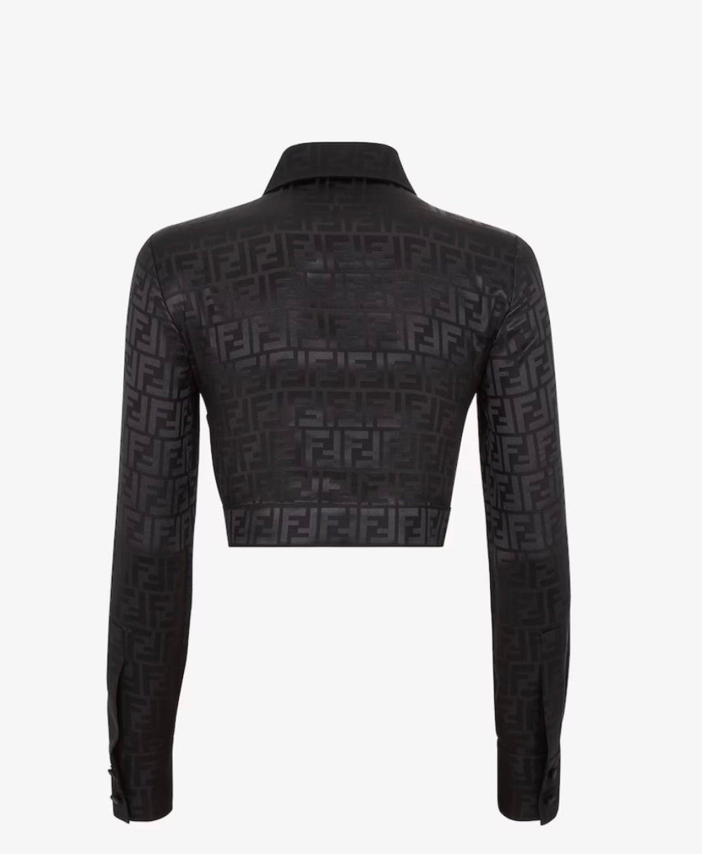 FENDI - Shirt
Black silk shirt