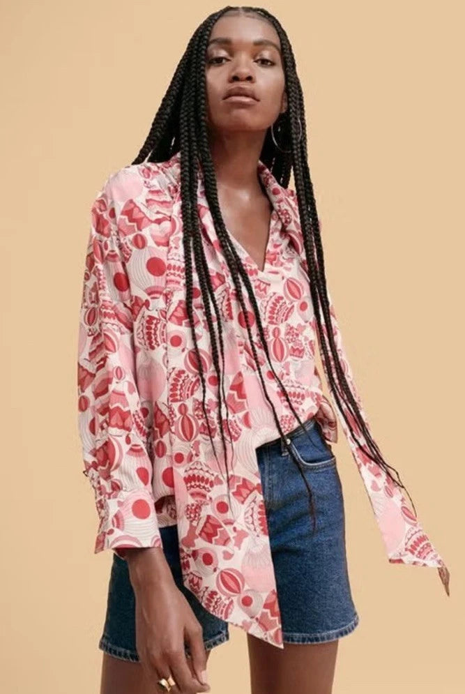 GANT 100% silk long sleeve blouse with neck tie, pink hot air balloon print