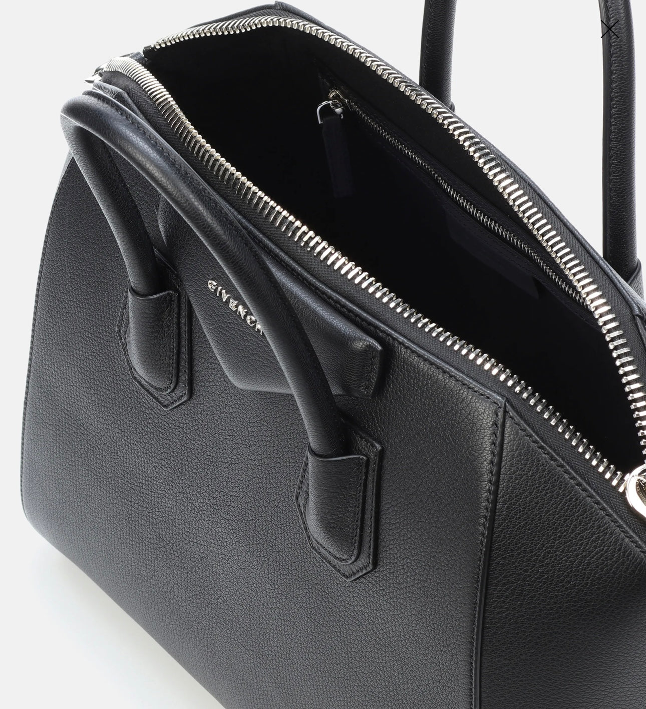 GIVENCHY - Antigona Medium Leather tote