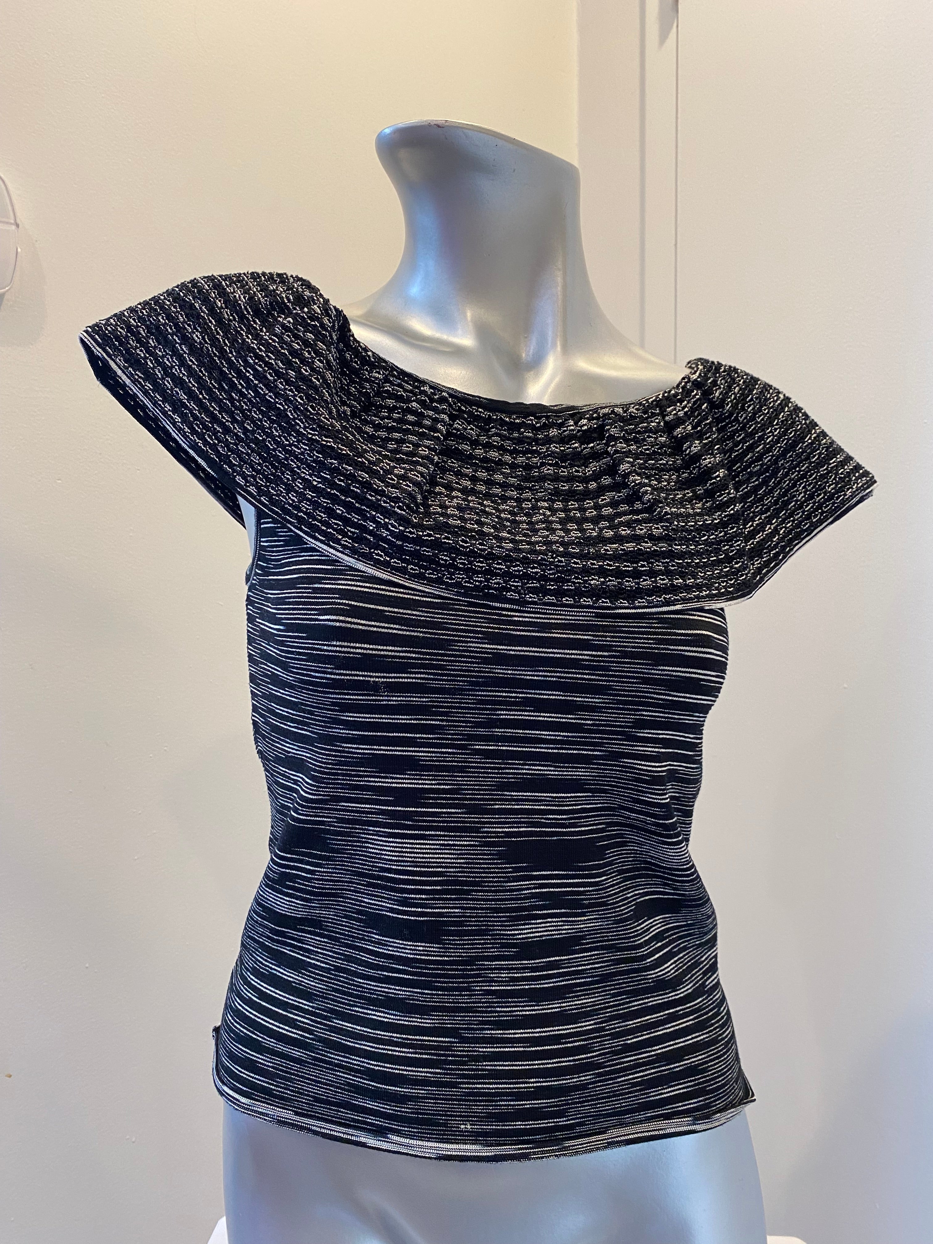Missoni - Off Shoulder Top