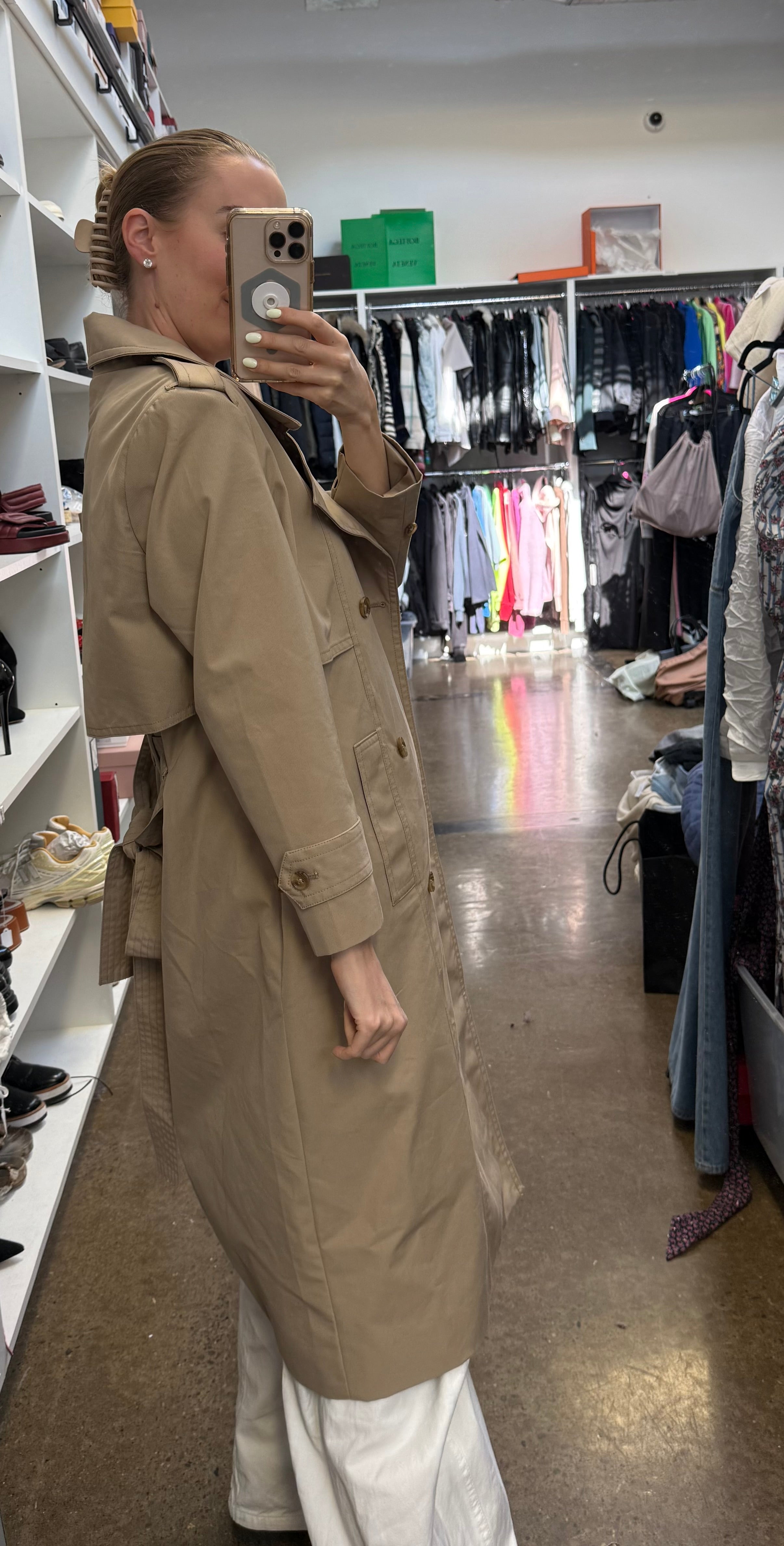 BANANA REPUBLIC tan trench coat