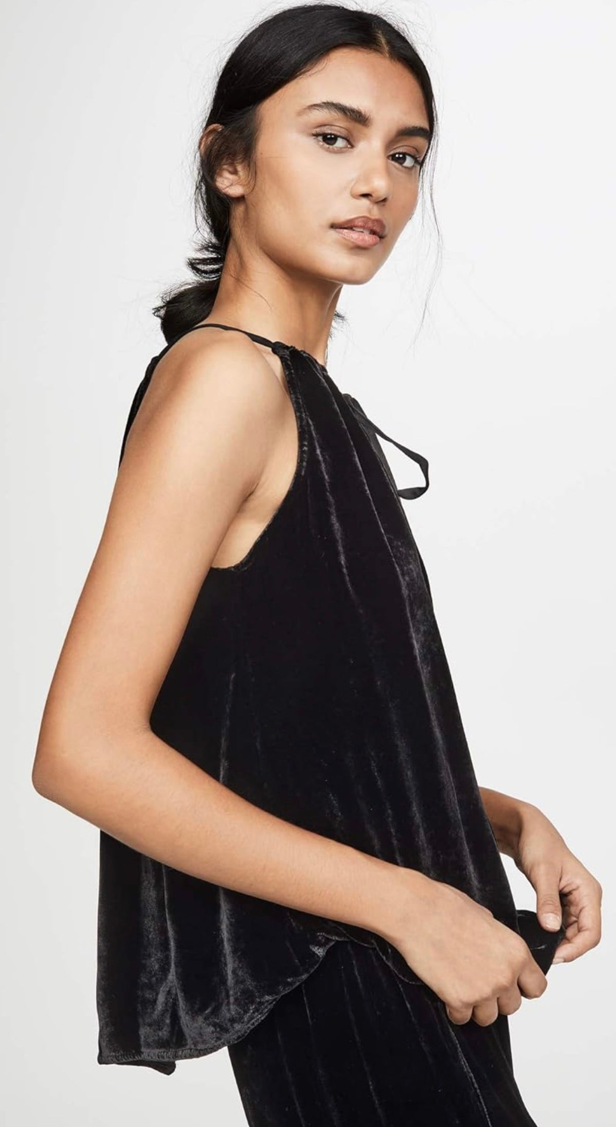 VELVET BLACK HIGH NECK SLEEVELESS TANK