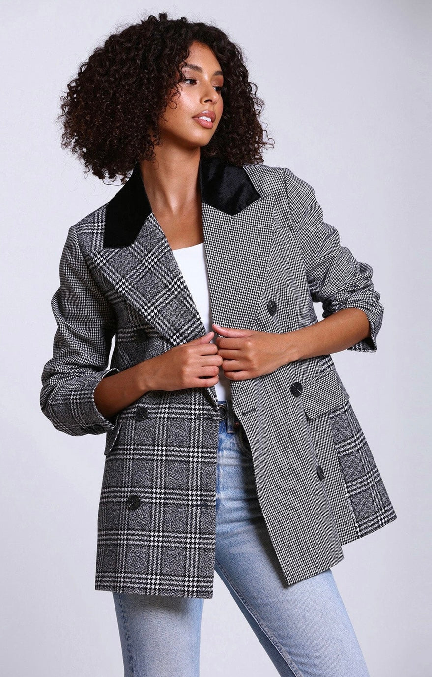 Avec Les Filles
Double Breasted Blazer