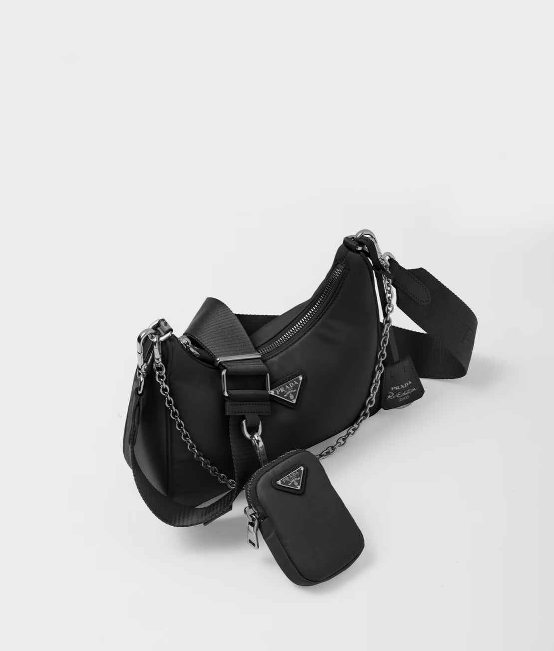 Pre-loved Prada Re-Edition 2005 Re-Nylon bag