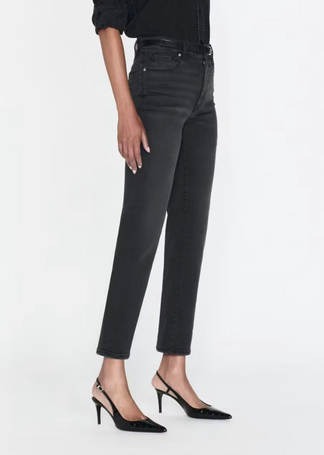 FRAME - Le Sleek Straight
in Kerry