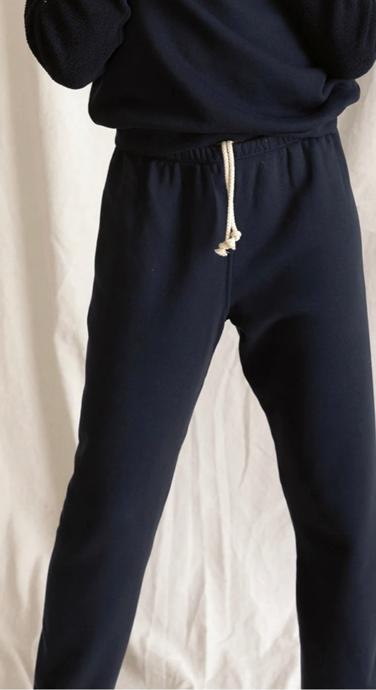 PERFECTWHITETEE - Heart Hoodie and Stevie
cotton fleece easy sweatpant