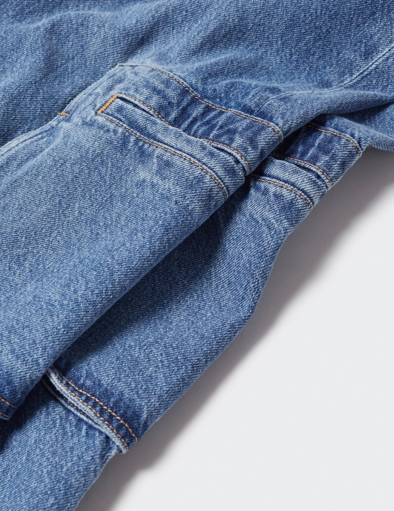 MANGO - MULTI-POCKET CARGO JEANS