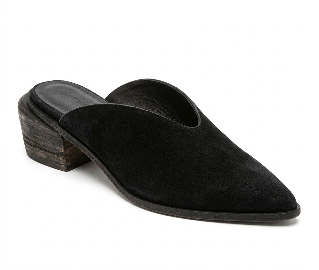 MARSELL black pointed mule with block heel. distressed leather look