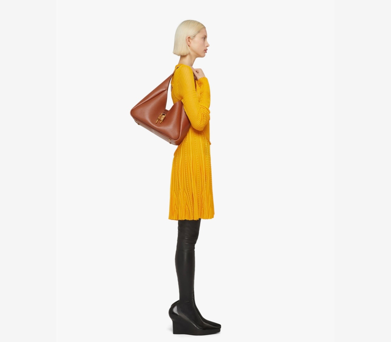 GIVENCHY
G-Hobo Medium leather shoulder bag