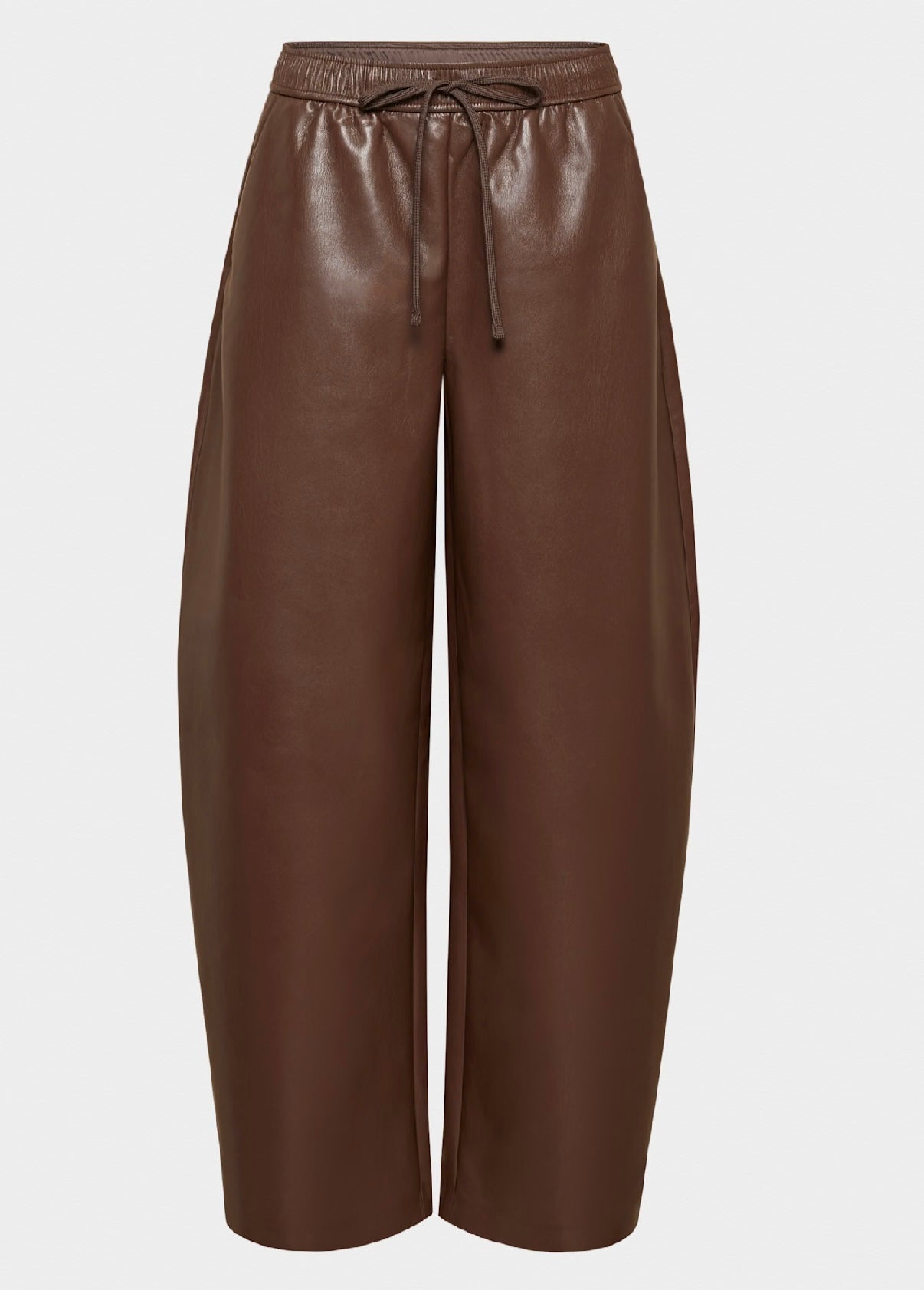 Babaton
Effie Pant