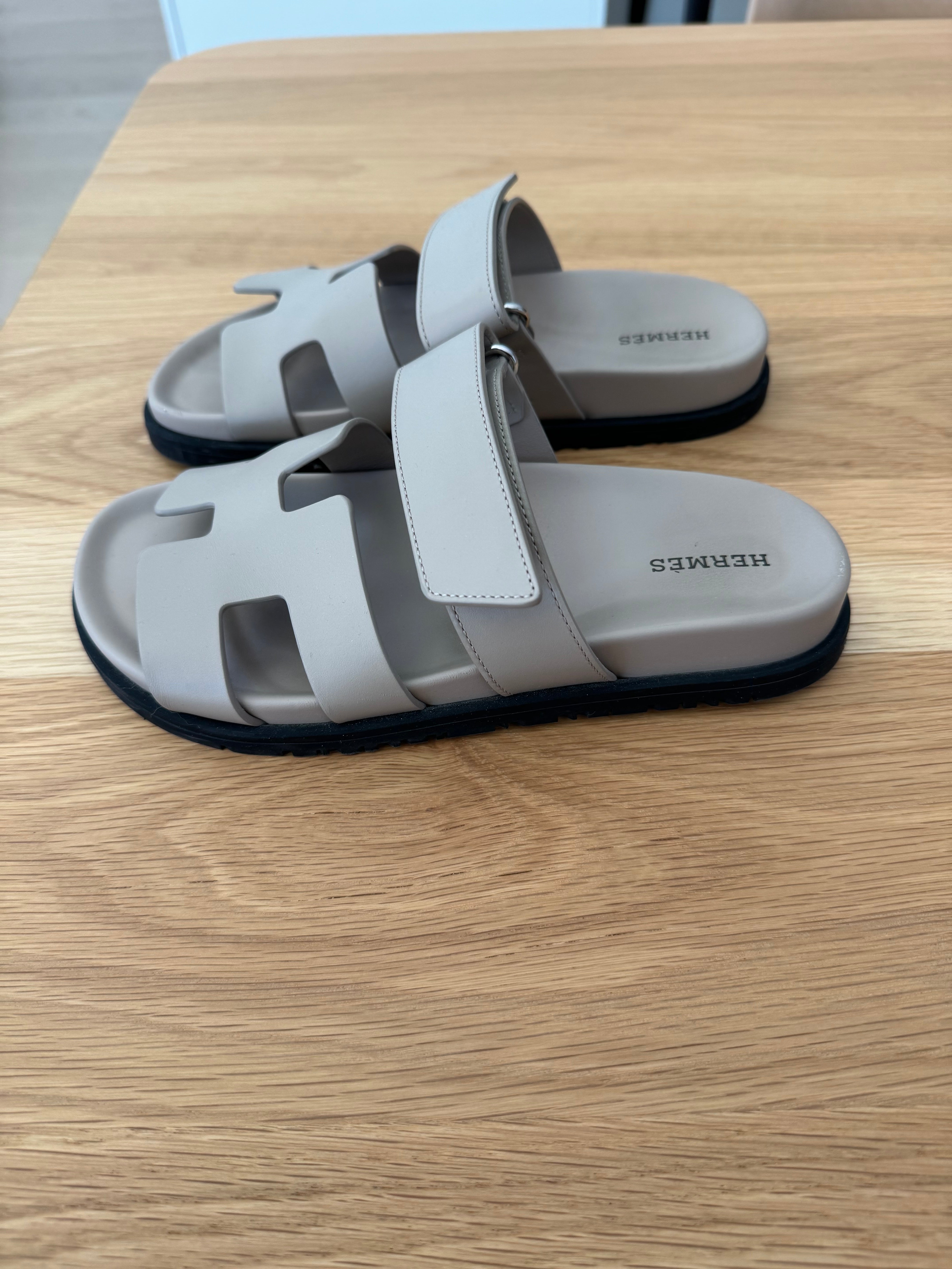 HERMES chypre sandal