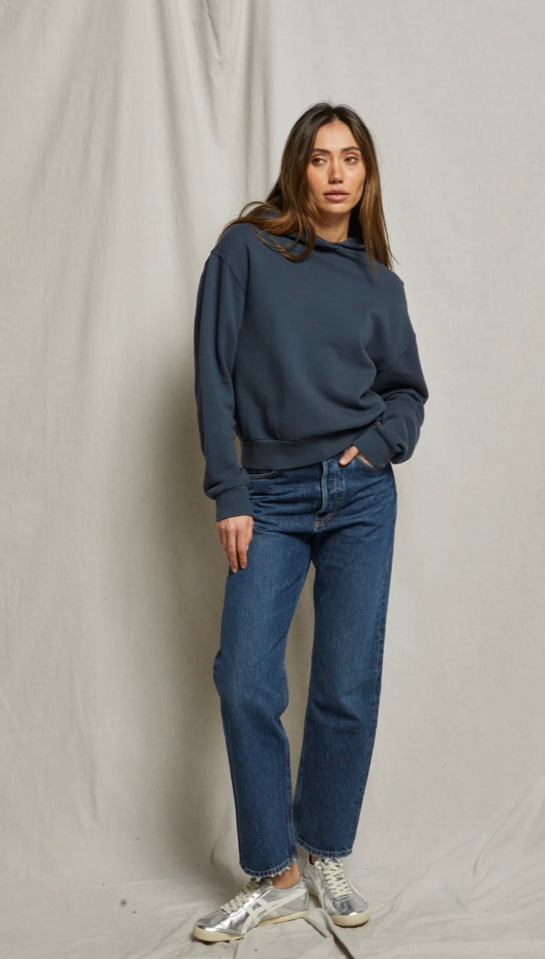 PERFECTWHITETEE - Heart Hoodie and Stevie
cotton fleece easy sweatpant