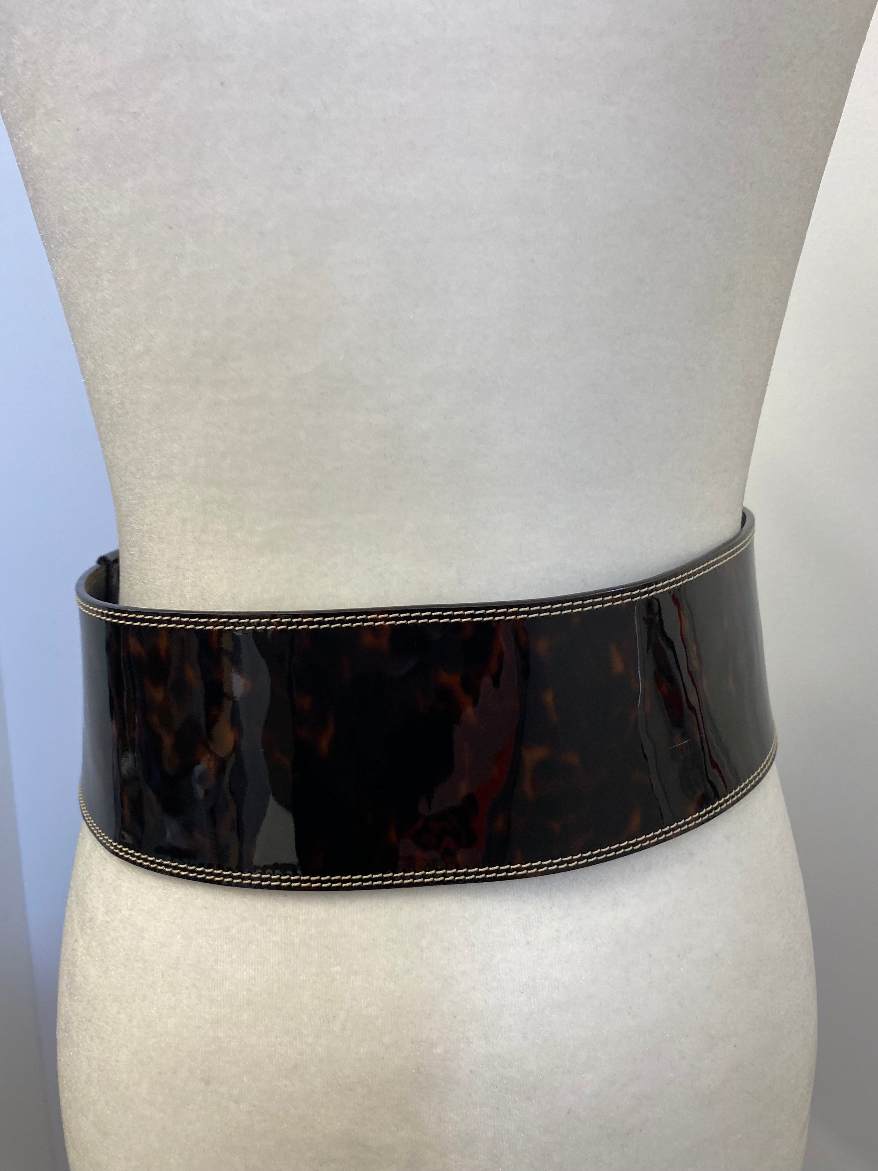 Oscar De La Renta Tortoise Belt