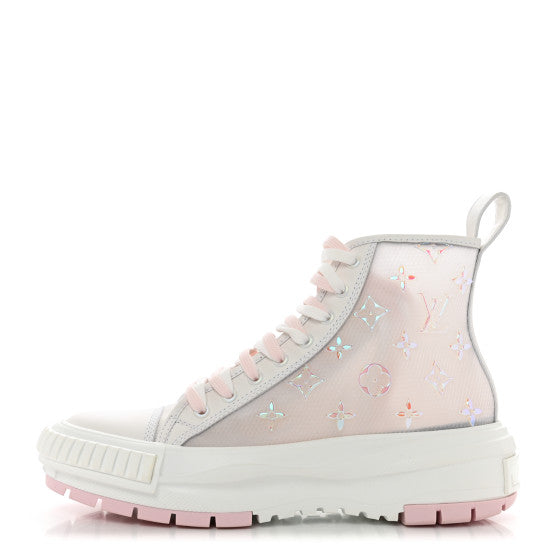 LOUIS VUITTON monogram sneakers