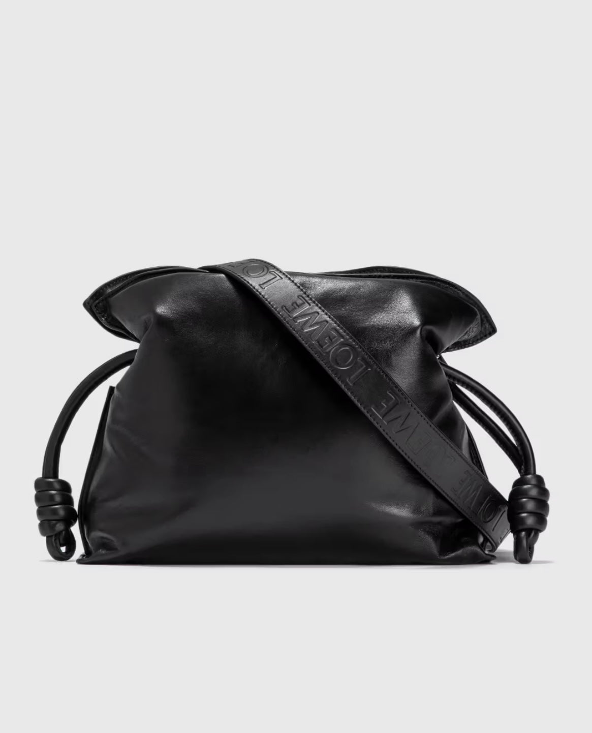 PRELOVED LOEWE -
PUFFER FLAMENCO CLUTCH