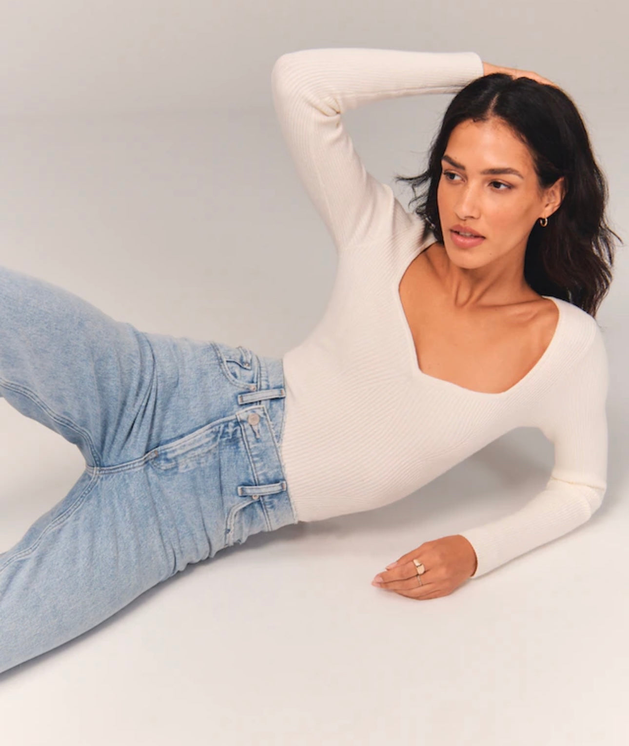 Abercrombie & Fitch - The 90s Straight Ultra High Rise Jeans Acid Wash