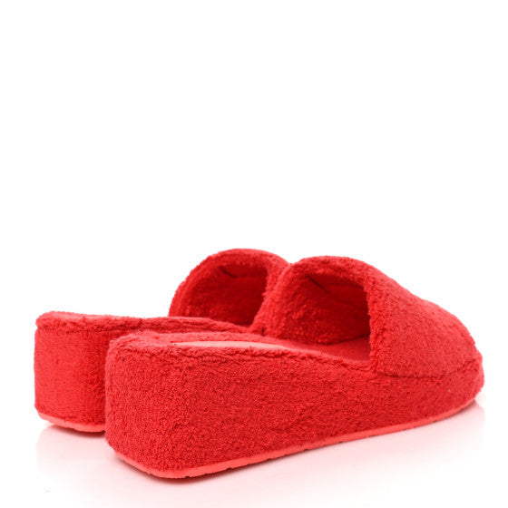 CHANEL red terry cloth slides