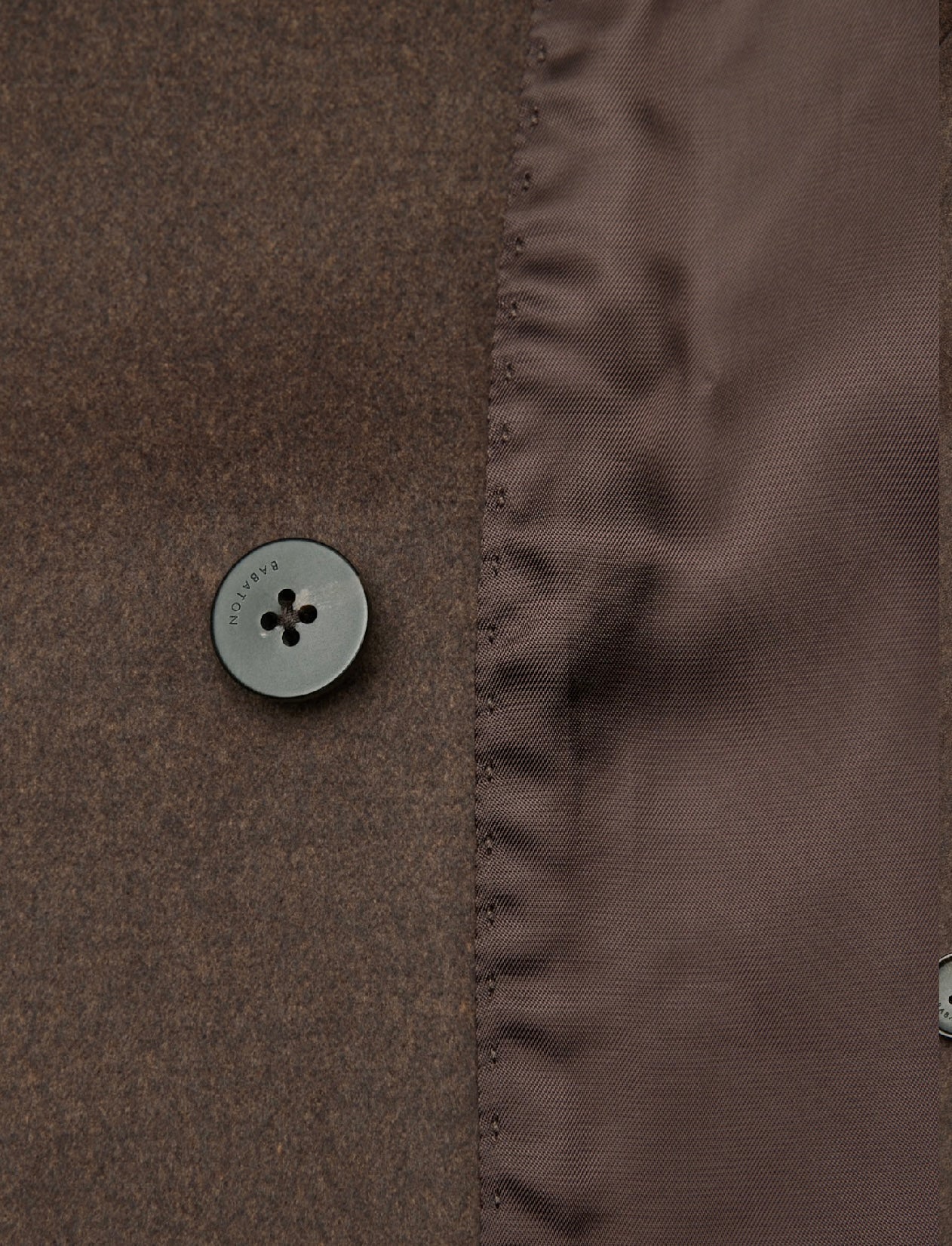 Babaton
Rue Jacket