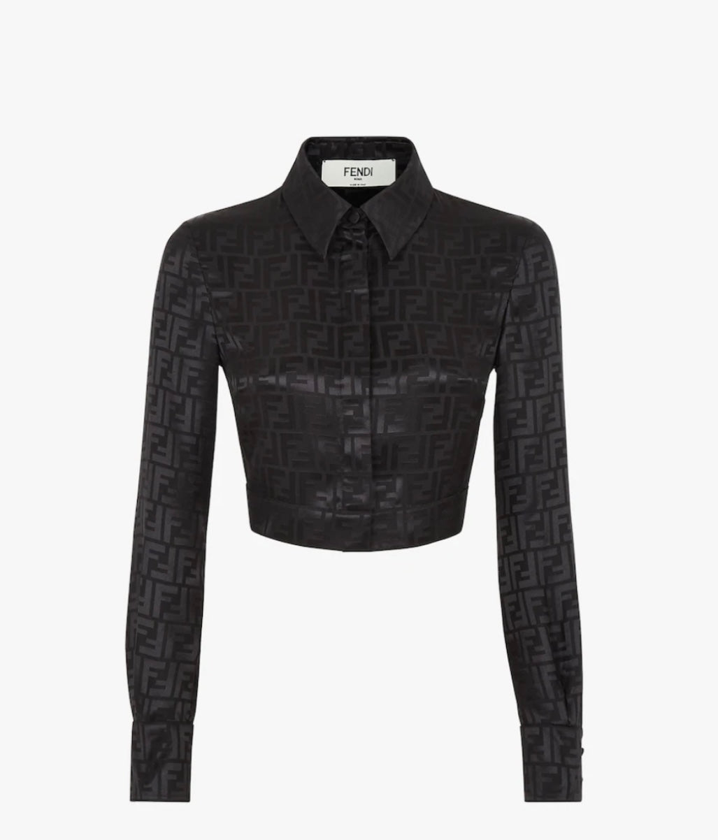 FENDI - Shirt
Black silk shirt