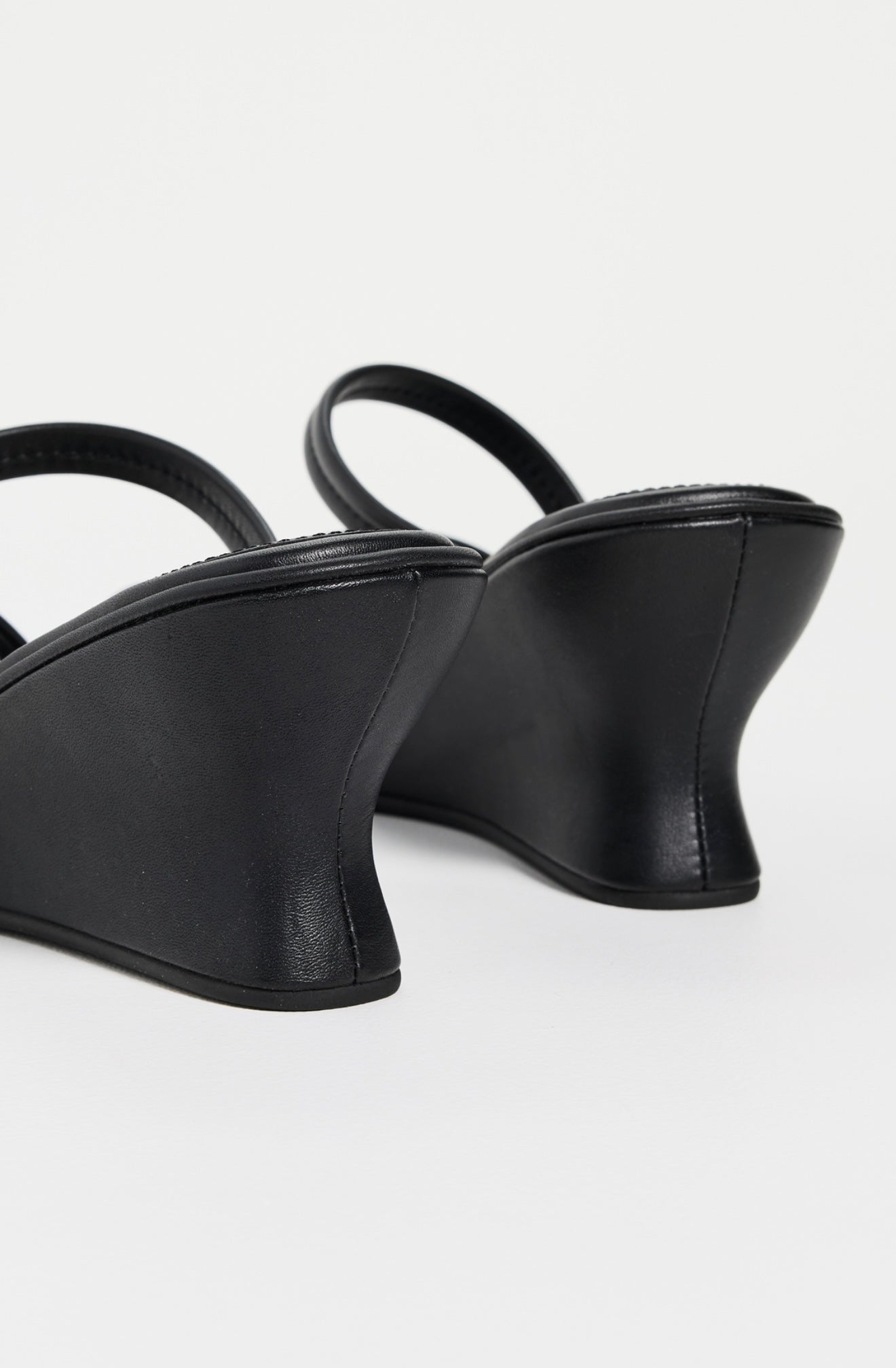 St Agni - Soft Strap Contour Wedges