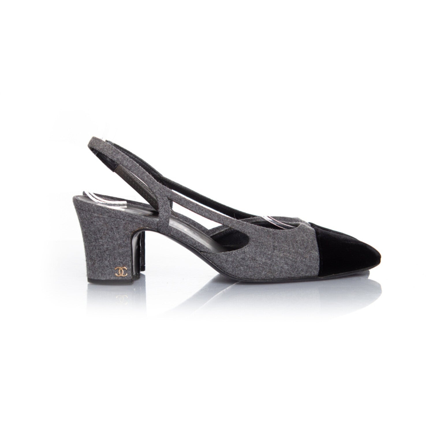 CHANEL INTERLOCKING CC LOGO WOOL SLINGBACK PUMPS