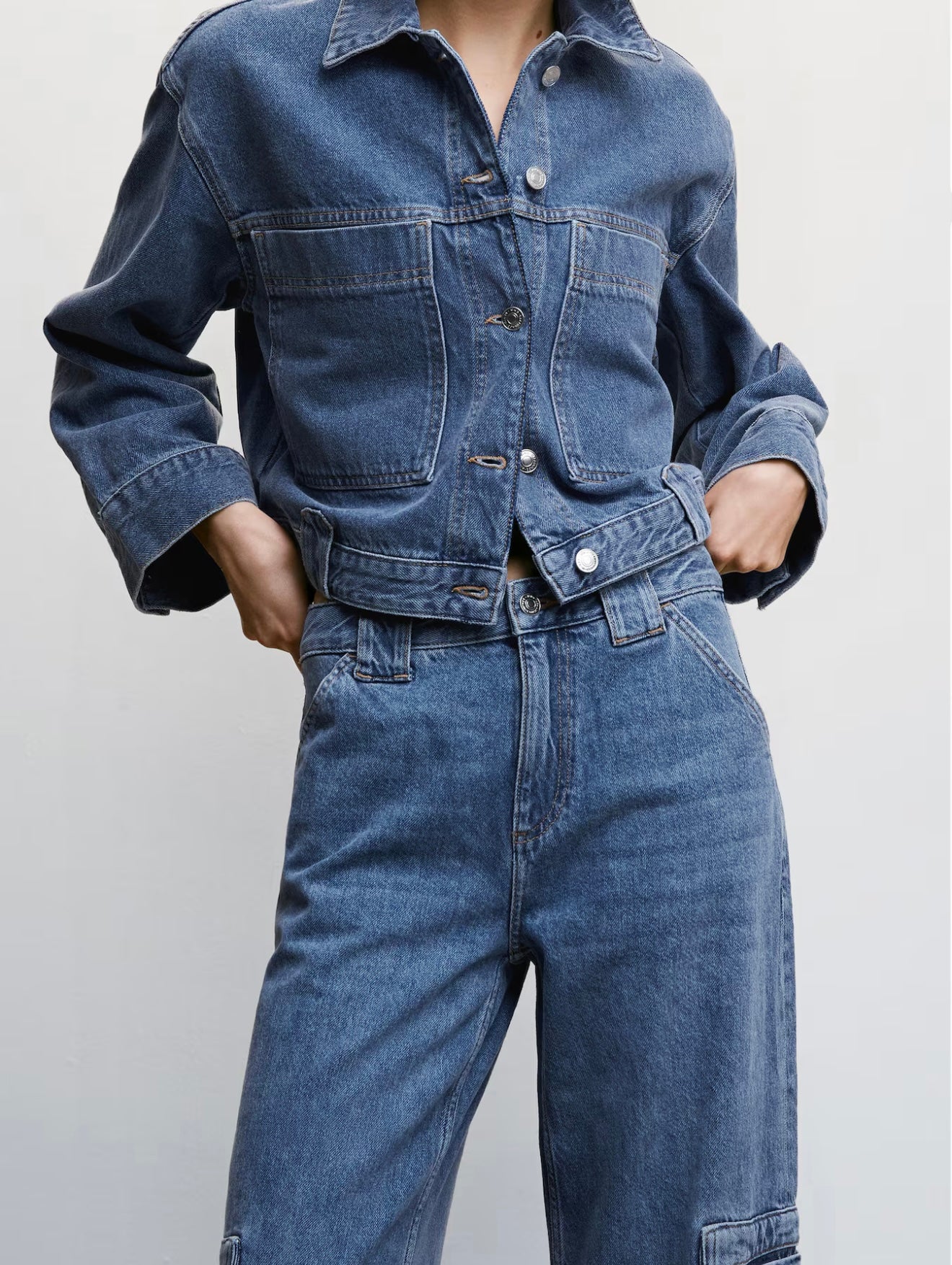 MANGO - MULTI-POCKET CARGO JEANS