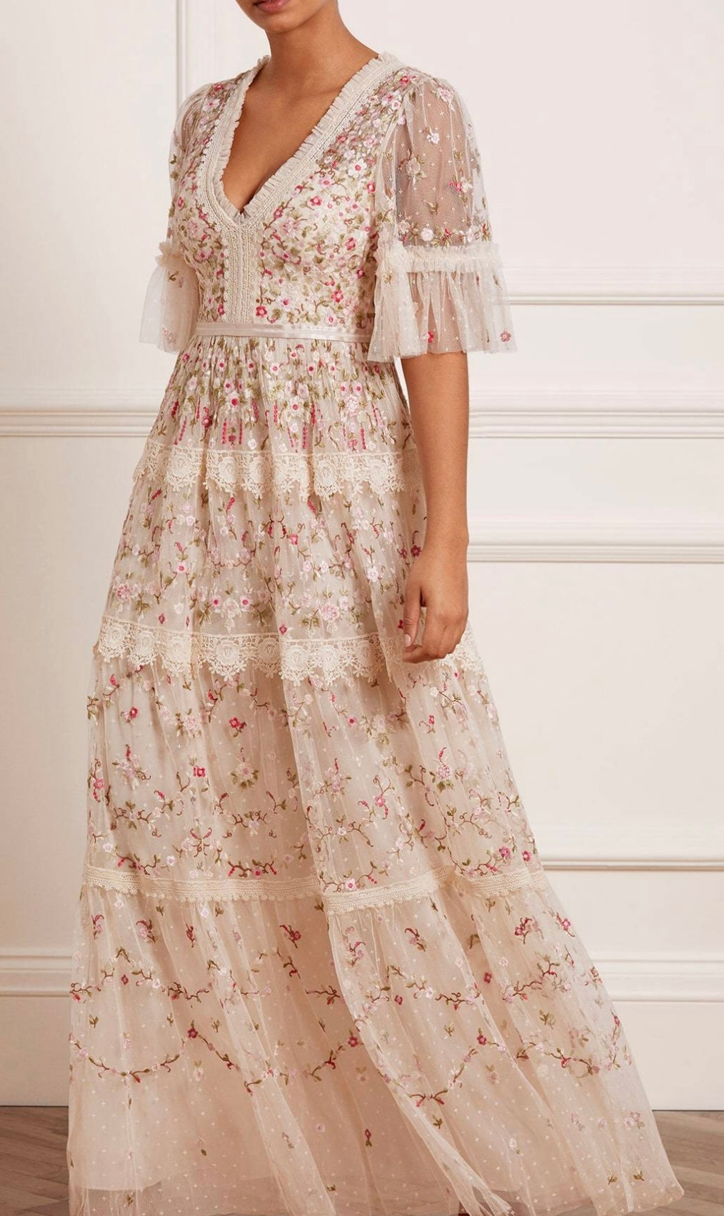 Needle & Thread
Araminta lace gown