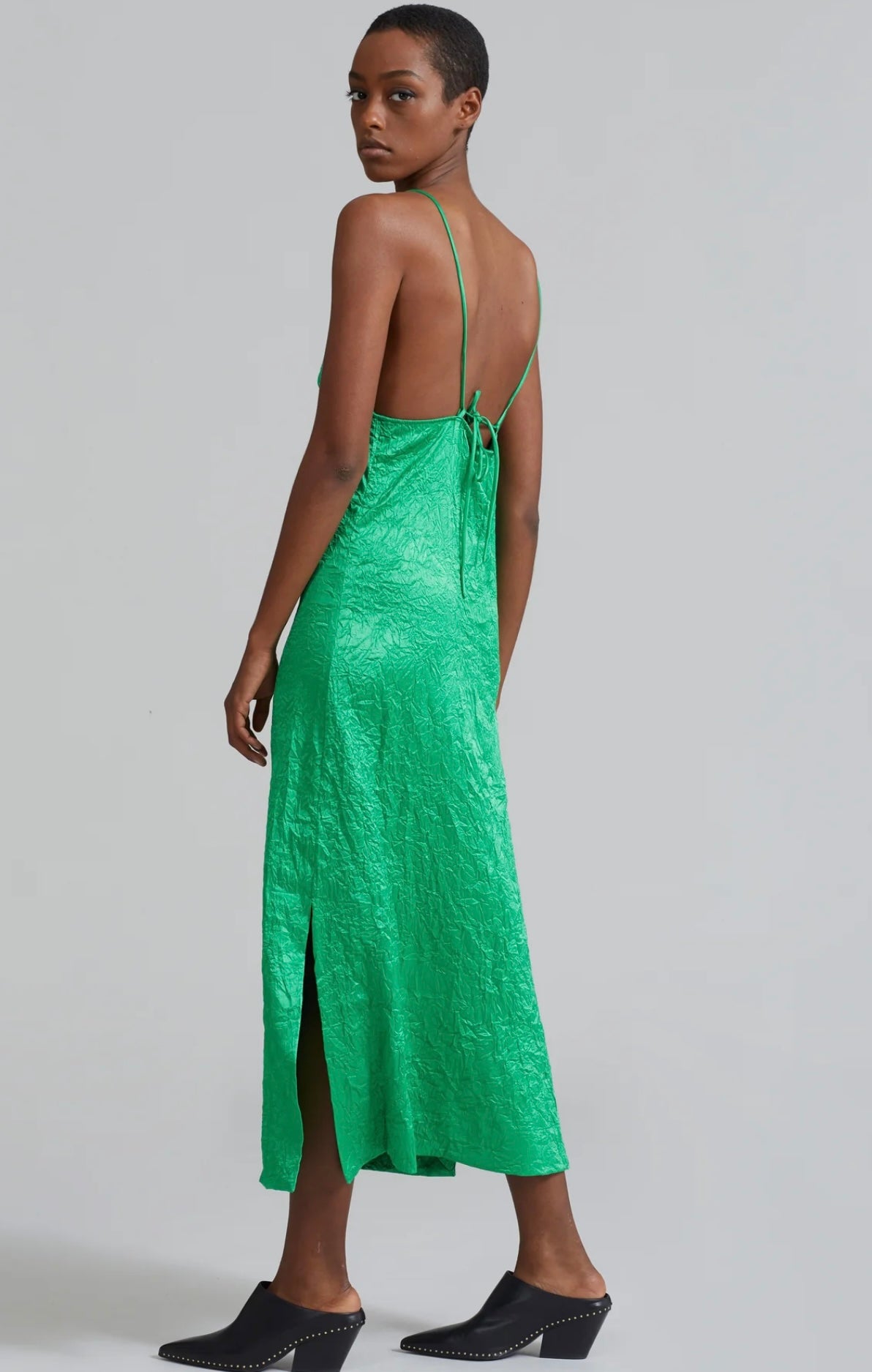 GANNI - CRINKLED SATIN SLIP DRESS - BRIGHT GREEN
