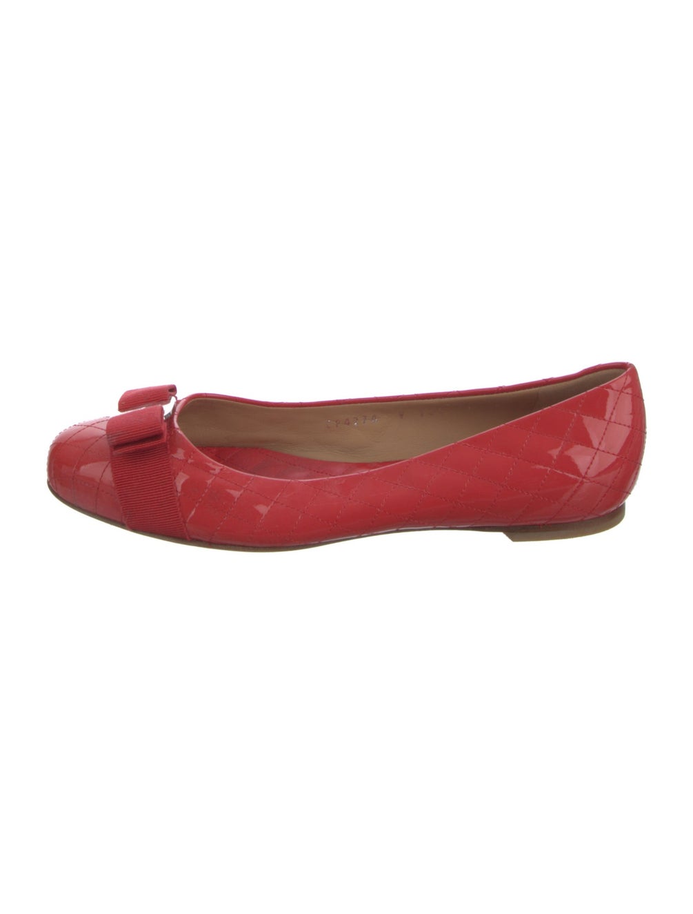 FERRAGAMO patent flats