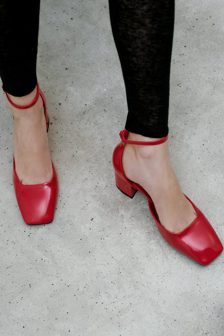 ZARA NWT patent red block heels