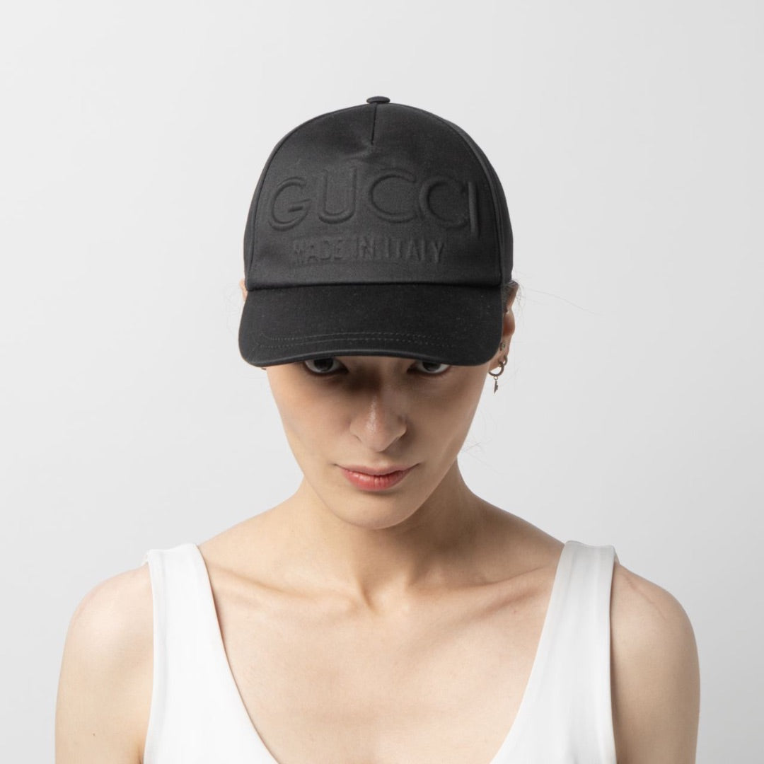 GUCCI black cap with logo