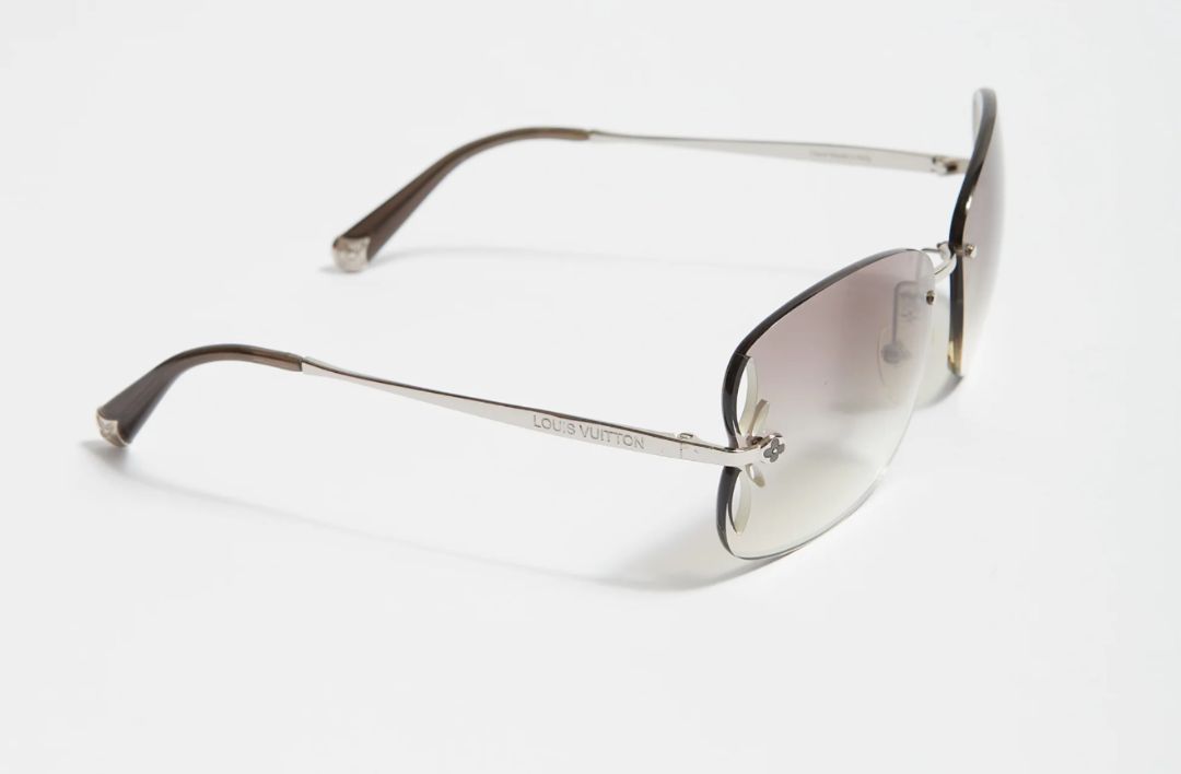 Louis Vuitton - Lily Sunglasses