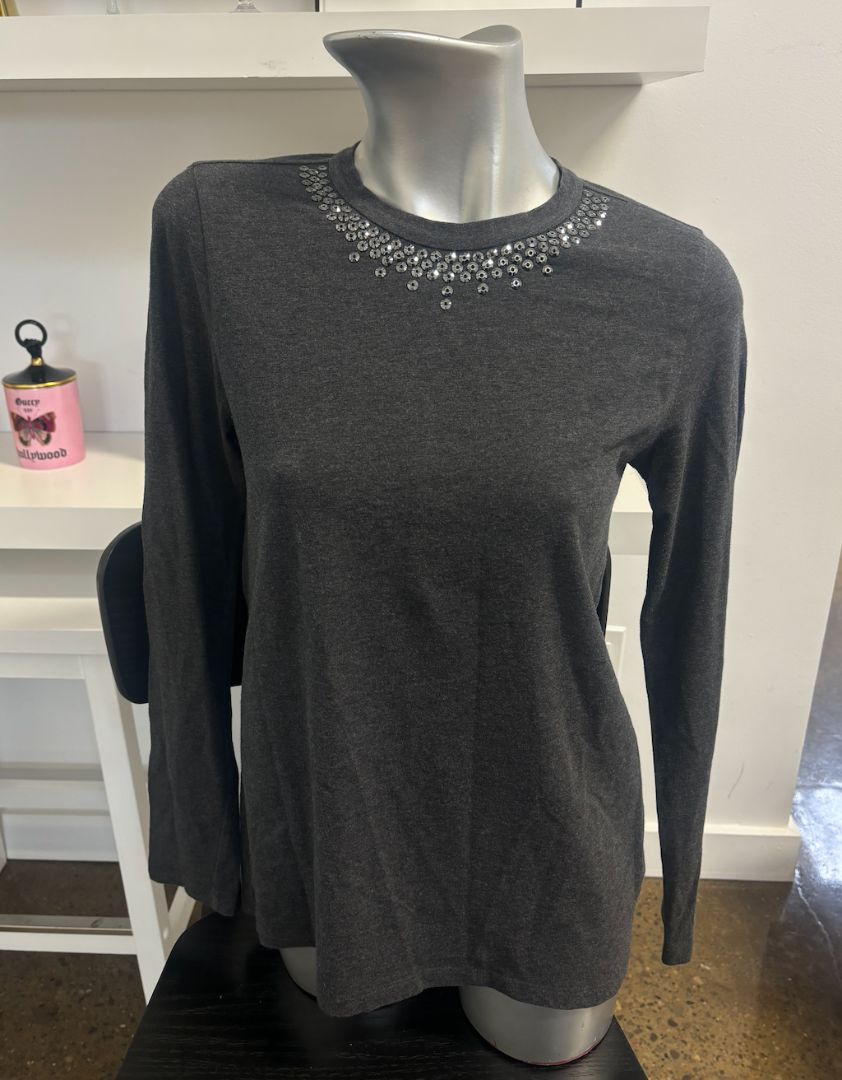 BRUNELLO CUCINELLI grey long sleeve with beading around collar