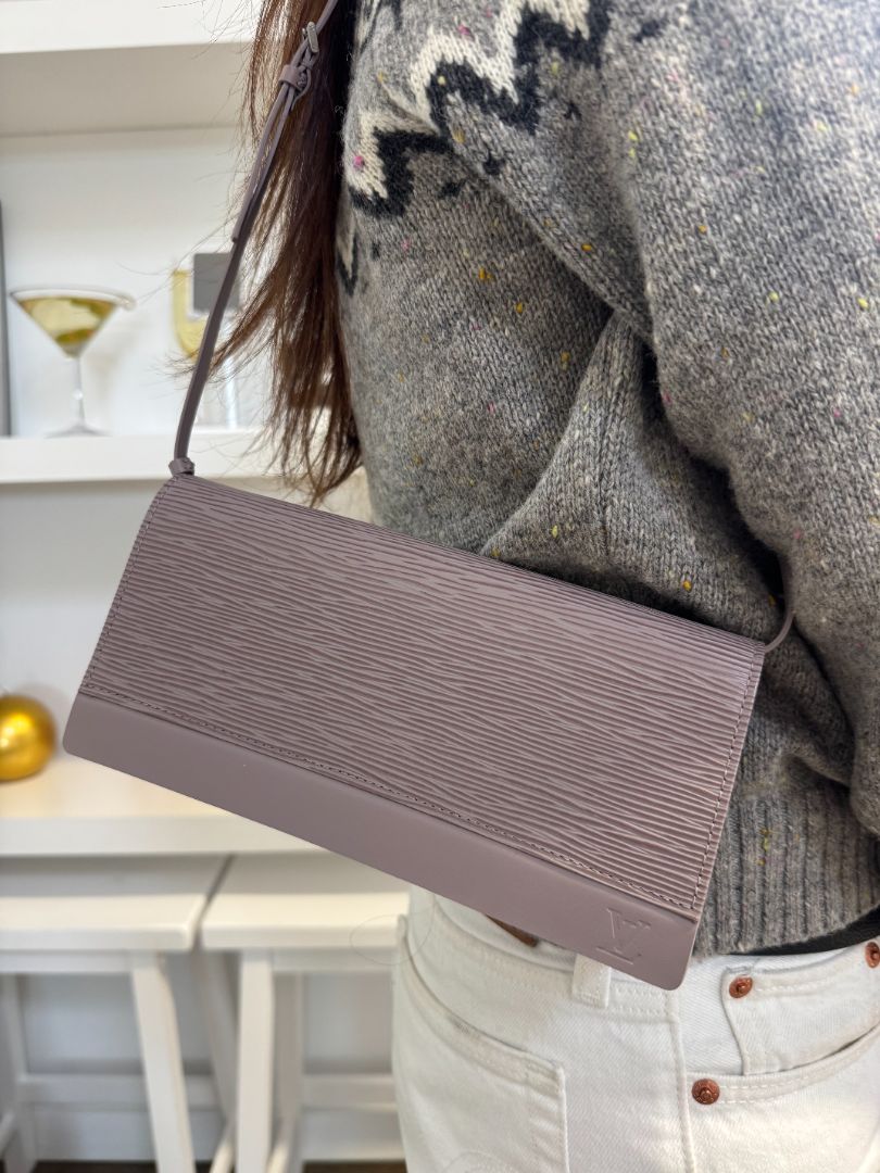 LOUIS VUITTON grey envelope clutch bag w dust bag and box