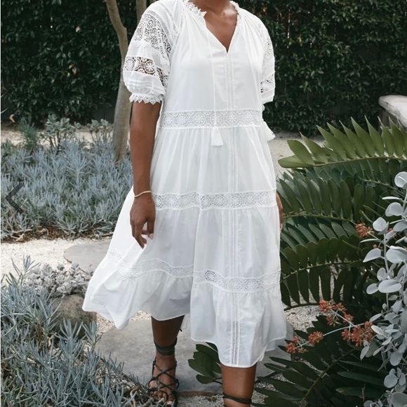 EN SAISON white tshirt maxi dress with eyelet trim