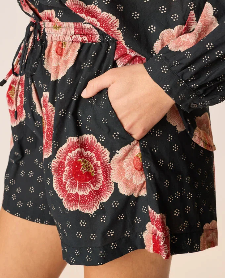 Natalie Martin Jasper Short